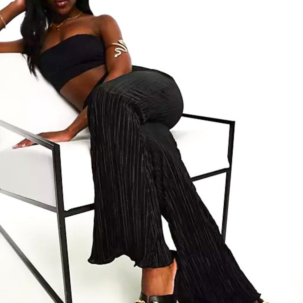 ASOS Plisse Flare Pants In Black Size 6 NWOT